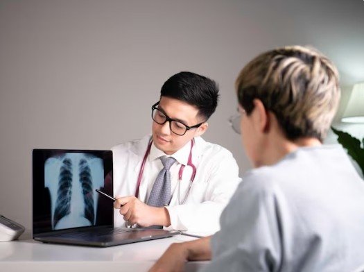 Best Pulmonologist Specialist in Dwarka